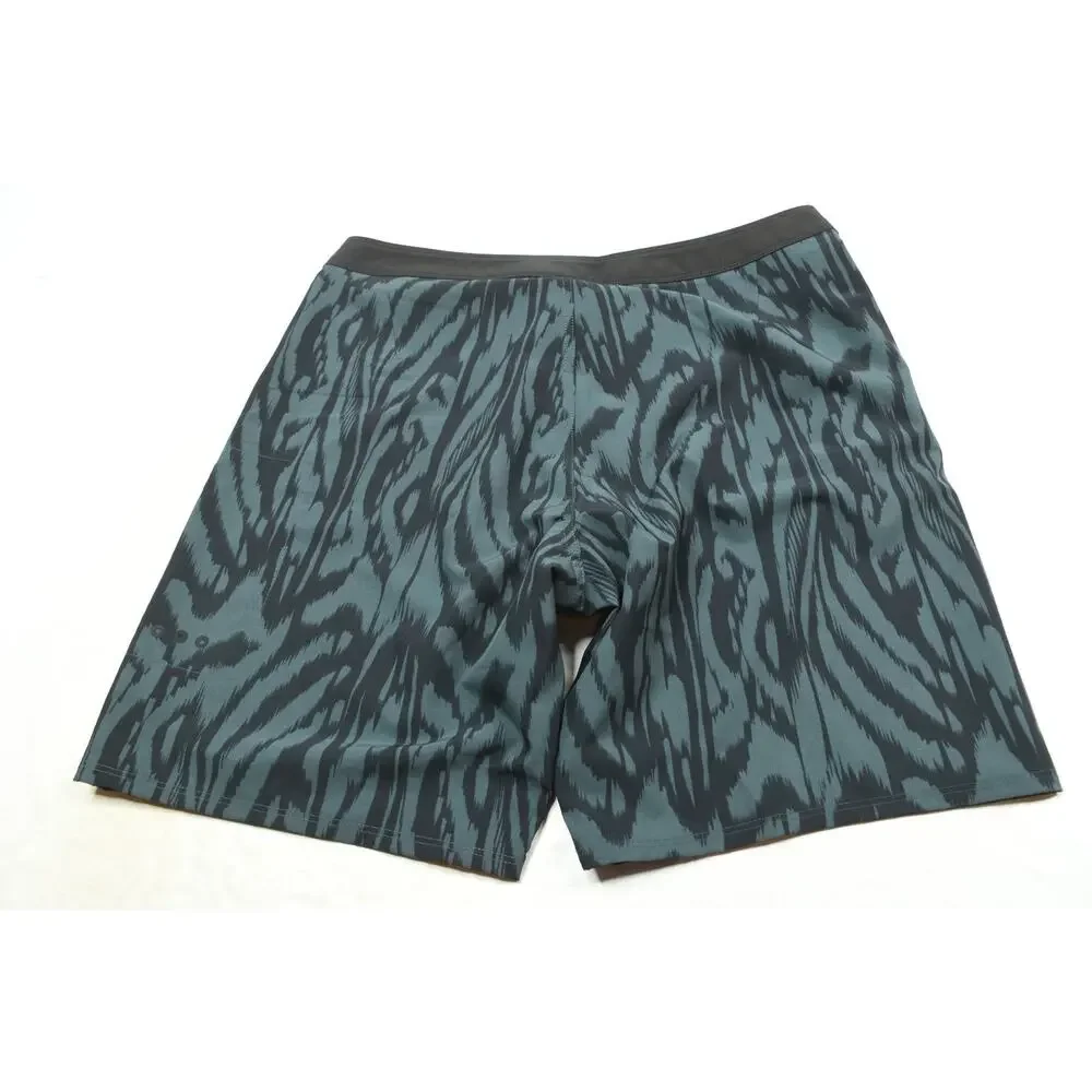 Vuori Infinity Board Shorts Mens 32 Smoked Beryl Mirage Drawstring Stretch Swim